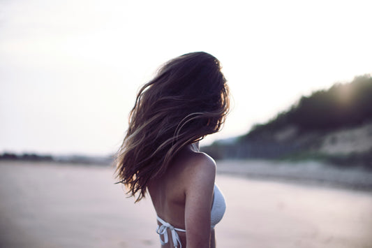 Does Sea Salt Spray Damage Hair? Read This Before You Go Full Beach Bum
