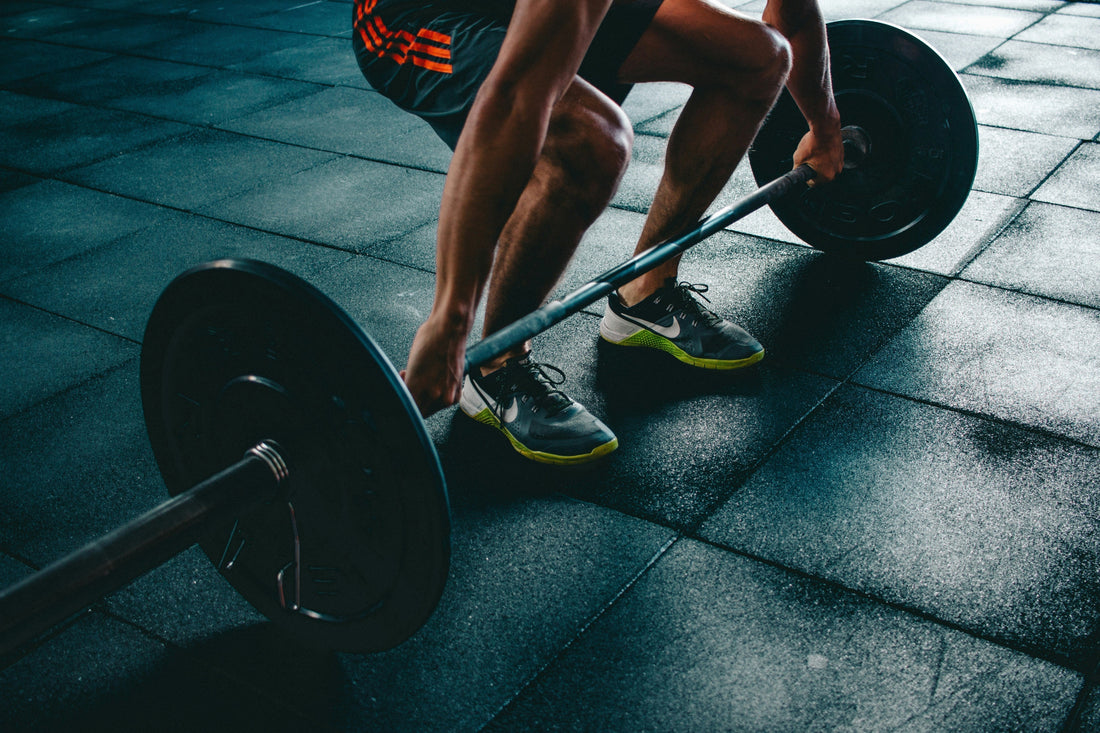 Why proTHIK Is the Only Gym-Proof, Sweat-Proof Hair Concealer for Active Guys